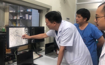 Y tế tuần: Lần đầu tiên tại Việt Nam thay van tim trong van thành công