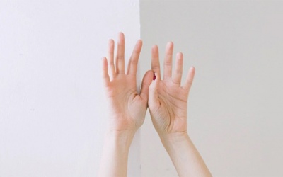 Người trẻ bị run tay có dùng TPBVSK Vương Lão Kiện được không?