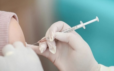 Pfizer-BioNTech công bố thử nghiệm vaccine kết hợp ngừa COVID-19 và cúm