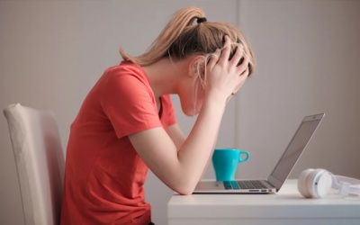 Rối loạn nhịp tim do căng thẳng, stress phải làm gì để cải thiện?