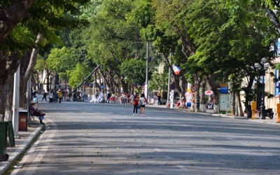 Cả nước ngày nắng, chiều tối mưa dông vài nơi