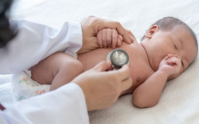 Y tế tuần: Nhiều thành tựu đáng chú ý trong chăm sóc Nhi khoa