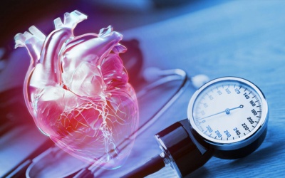 Huyết áp tăng cao sau khi thay van tim có nguy hiểm không?