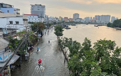 Đông Nam Bộ đón triều cường dâng cao, miền Bắc tiếp tục nắng hanh