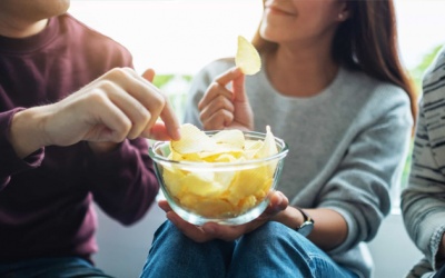 Tử vi thứ Bảy (2/12/2023): Kim Ngưu nên tỏ ra cởi mở hơn