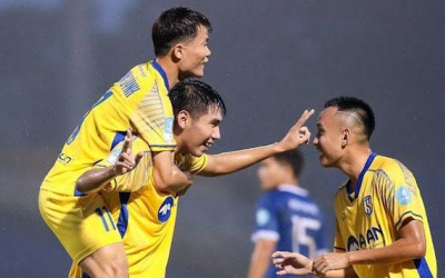 Khi đội bóng thực dụng và khán giả…thực tế