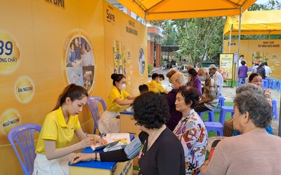 Chủ động thăm khám sức khỏe giúp người cao tuổi an tâm sống vui, sống khỏe