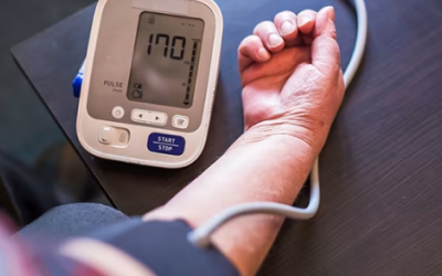 Vì sao huyết áp đột ngột tăng?