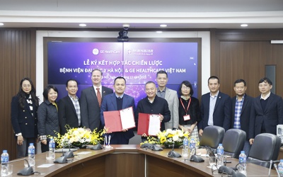 Bệnh viện Đại học Y Hà Nội và GE Healthcare ký kết hợp tác chiến lược