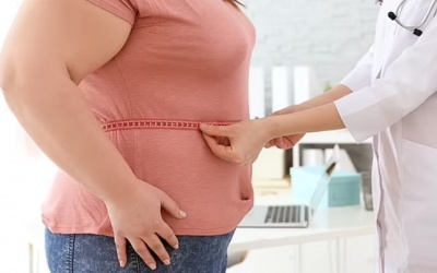 Tăng thêm 1cm vòng eo có thể làm tăng 3% nguy cơ vô sinh