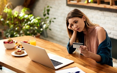 Tử vi thứ Năm (28/12/2023): Cự Giải nên cân nhắc kỹ khi tiêu tiền