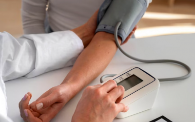 8 mẹo kiểm soát tăng huyết áp khi trời lạnh