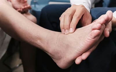 4 bất thường ở chân cảnh báo bệnh tim