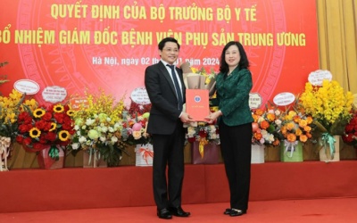 Y tế tuần: Bệnh viện Phụ sản Trung ương có giám đốc mới