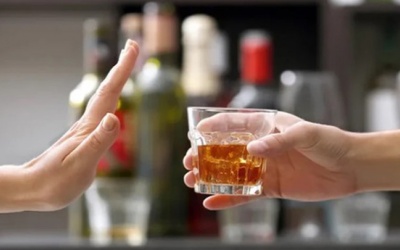 Điều gì xảy ra khi bạn bỏ rượu trong 1 tháng? 