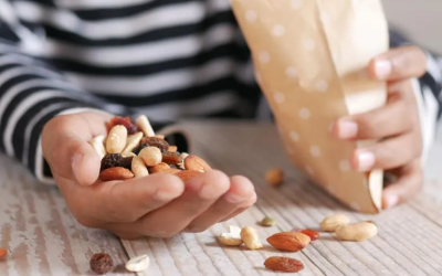 Trẻ em ăn được bao nhiêu hạt hạnh nhân mỗi ngày?