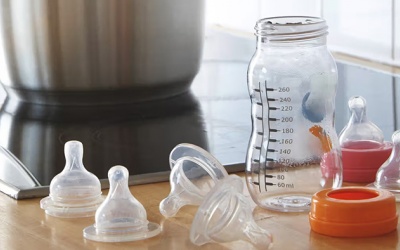 Lưu ý khi tiệt trùng bình sữa cho trẻ