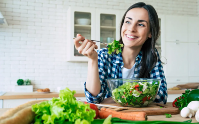 Vì sao ăn rau lá xanh có lợi cho sức khoẻ răng miệng?