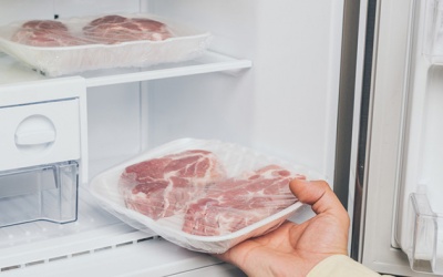 Cách rã đông thịt cá để tránh nguy cơ ngộ độc