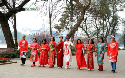 Ngắm Hà Nội yên bình trong sáng mùng 1 Tết Giáp Thìn