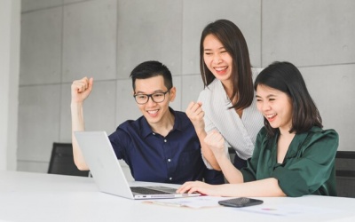 Tử vi thứ Hai (19/2/2024): Ma Kết sẽ có ngày làm việc thuận lợi