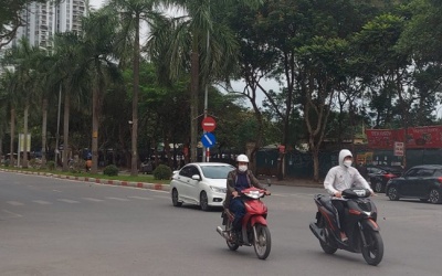 Bắc Bộ tiếp tục rét đậm, Nam Bộ nắng chói chang