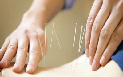 Điều trị thoát vị đĩa đệm bằng y học cổ truyền như thế nào?