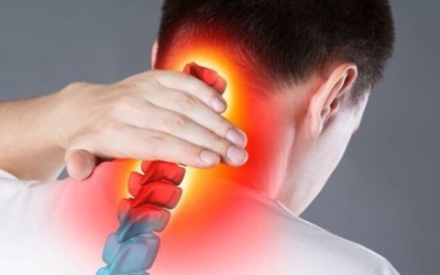 “Thủ phạm” gây thoái hóa đốt sống cổ 
