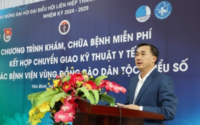 Khám, chữa bệnh miễn phí cho đồng bào dân tộc thiểu số