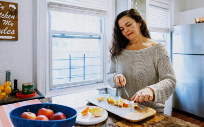 Hướng dẫn cách xây dựng chế độ ăn cho người suy thận