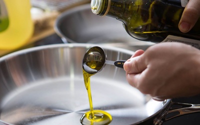 Tiêu chí lựa chọn dầu ăn tốt cho sức khỏe