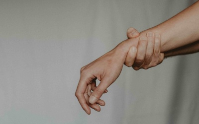 Dùng TPBVSK Vương Lão Kiện bao lâu để hết run do rối loạn thần kinh thực vật?