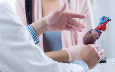 Những nguyên nhân nào có thể gây suy tim phải?