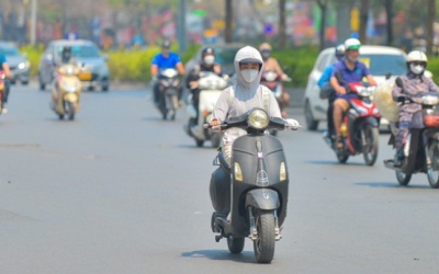 Nắng nóng trải dài từ Bắc vào Nam, có nơi trên 39 độ