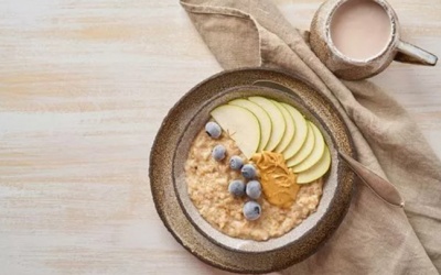 Ăn yến mạch vào bữa sáng giúp ngăn ngừa buồn ngủ và giảm nguy cơ ung thư