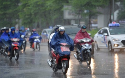 Bắc Bộ mưa diện rộng, Nam Bộ ngày nắng nóng