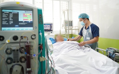 Vận động quá sức sau khi chạy marathon, thanh niên phải lọc thận cấp