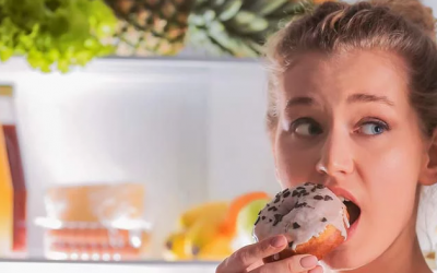 Ăn đêm có lợi hay hại, chuyên gia khuyên điều gì?