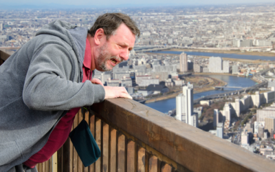 6 mẹo giúp bạn vượt qua chứng sợ độ cao