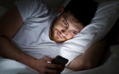 Tiếp xúc với ánh sáng sau 12h đêm tăng nguy cơ mắc đái tháo đường type 2