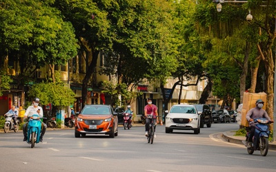 Nắng nóng oi bức bao trùm cả nước