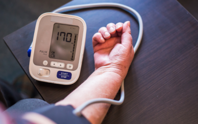 Yếu tố nguy cơ làm tăng huyết áp và cách cải thiện từ thảo dược