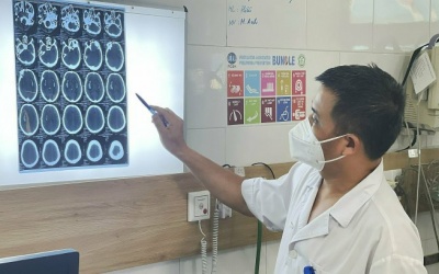 1 người tử vong, 4 người cấp cứu do ngộ độc rượu, Bộ Y tế thông báo khẩn