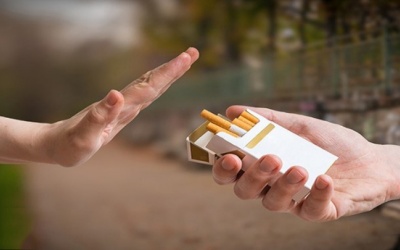 Thay đổi lối sống có thể giúp giảm ung thư đầu cổ