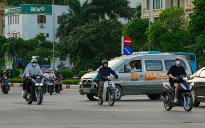 Hà Nội mưa rải rác vài nơi, trời dịu mát