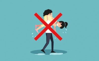 Dốc ngược trẻ đuối nước: Sai lầm chết người khi sơ cứu ban đầu!