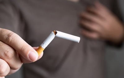 Hút thuốc lá nhiều năm, thanh niên 25 tuổi bị nhồi máu cơ tim