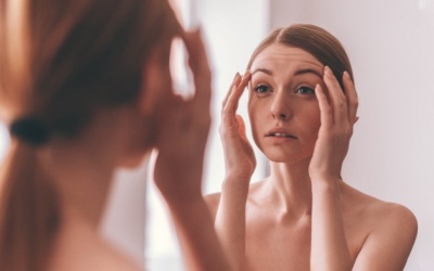 Infographic: 10 dấu hiệu cảnh báo cơ thể đang lão hóa nhanh