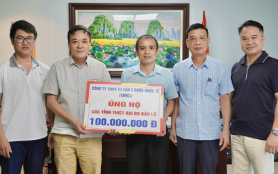 Hội viên Hiệp hội Thực phẩm chức năng Việt Nam chung tay hỗ trợ đồng bào bị bão lụt