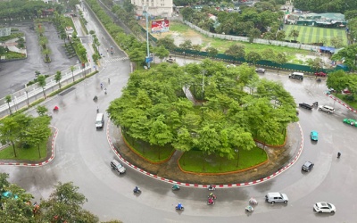 Cả nước nhiều nơi mưa dông, áp thấp nhiệt đới vào biển Đông